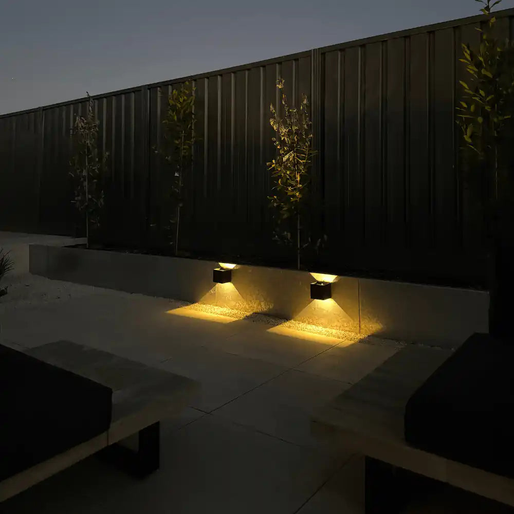 ManaCharge™ | Rechargeable Outdoor Wall Light